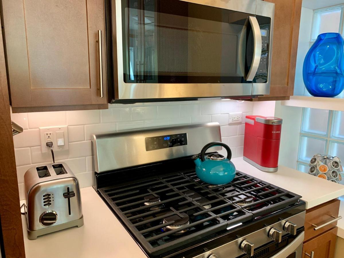 1F Cozy Home In Little Italy Near Downtown West Loop United Center Чикаго Екстериор снимка